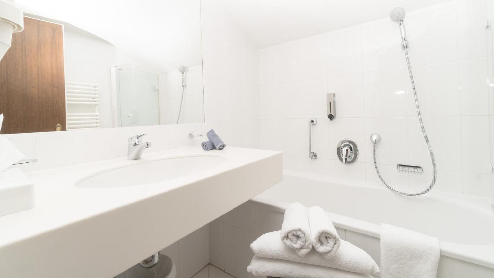 Boutique Hotel Olympia Seefeld w Tirolu Zewnętrze zdjęcie